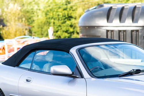 2001 Jaguar XK8 Convertible till salu (bild 97 av 135)