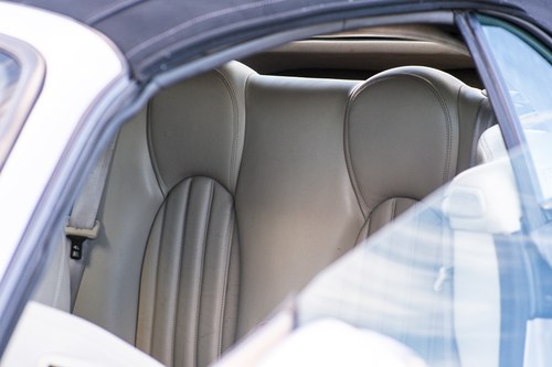 2001 Jaguar XK8 Convertible till salu (bild 40 av 135)