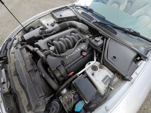 2001 Jaguar XK8 Convertible till salu (bild 121 av 135)