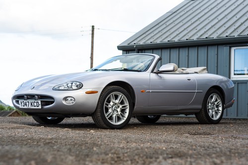 2001 Jaguar XK8 Convertible till salu (bild 6 av 135)