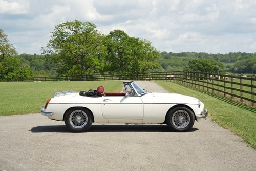 1968 MG MGC Roadster à venda (imagem 3 de 61)
