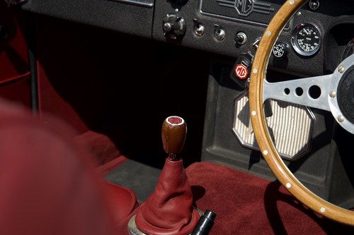 1968 MG MGC Roadster à venda (imagem 24 de 61)