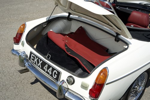 1968 MG MGC Roadster à venda (imagem 37 de 61)