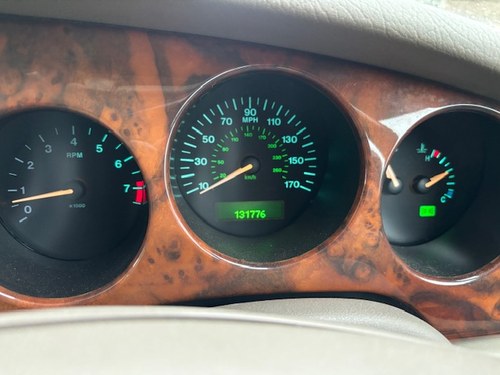 2001 Jaguar XK8 Convertible till salu (bild 31 av 135)
