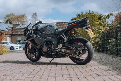 2007 Honda CBR1000RR Te koop (foto 1 van 49)