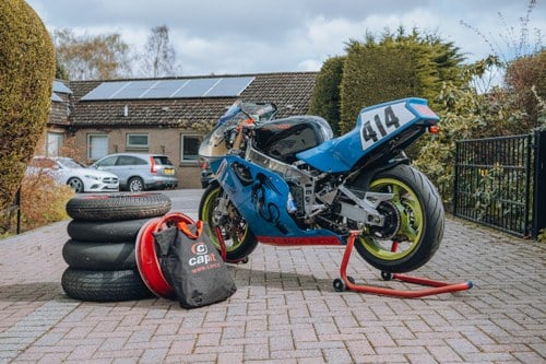 1989 Kawasaki ZXR400 zum Verkauf (Bild 2 von 40)