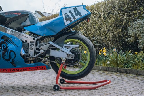1989 Kawasaki ZXR400 zum Verkauf (Bild 4 von 40)