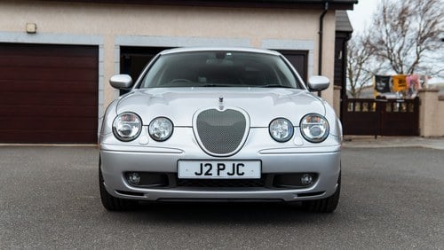2002 Jaguar S-Type R à venda (imagem 2 de 179)