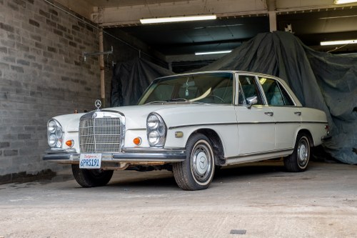 1968 Mercedes-Benz 280 SE W108 En venta (imagen 2 de 176)