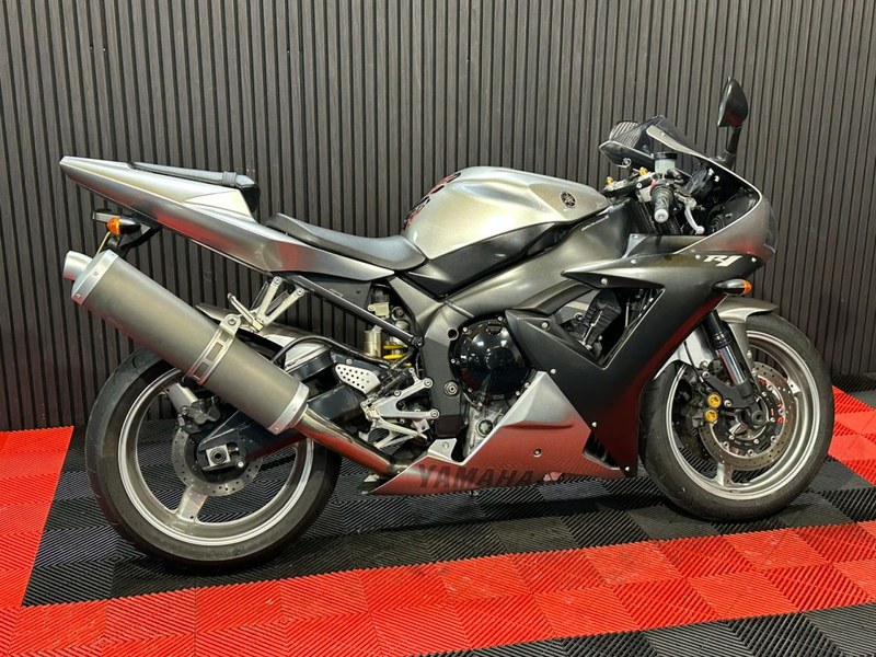 Yamaha R1 2003 Rear 2003 Yamaha YZF R1 Silver Manual Right Hand Drive in United Kingdom ...