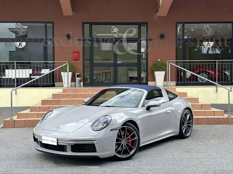 2023 Porsche 911 - 1 2023 Porsche 911 - 1