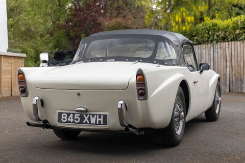 1991 Daimler SP250 ‘Dart’ B-Spec RHD zum Verkauf (Bild 7 von 91)