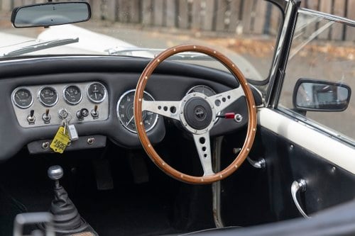 1991 Daimler SP250 ‘Dart’ B-Spec RHD zum Verkauf (Bild 24 von 91)