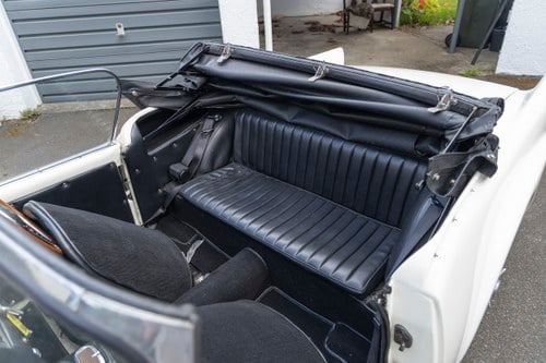 1991 Daimler SP250 ‘Dart’ B-Spec RHD zum Verkauf (Bild 32 von 91)