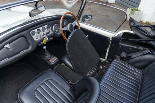 1991 Daimler SP250 ‘Dart’ B-Spec RHD zum Verkauf (Bild 34 von 91)