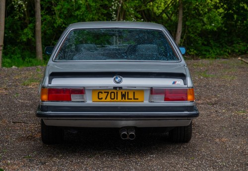 1986 BMW M635CSi zum Verkauf (Bild 14 von 197)