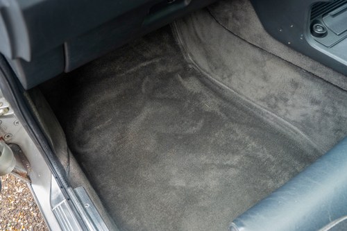 1986 BMW M635CSi zum Verkauf (Bild 43 von 197)