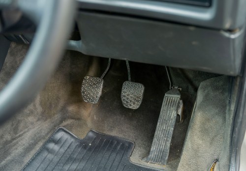 1986 BMW M635CSi zum Verkauf (Bild 45 von 197)