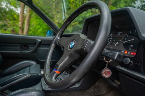 1986 BMW M635CSi zum Verkauf (Bild 36 von 197)