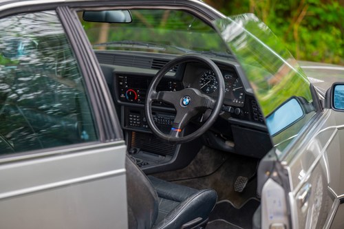 1986 BMW M635CSi zum Verkauf (Bild 38 von 197)