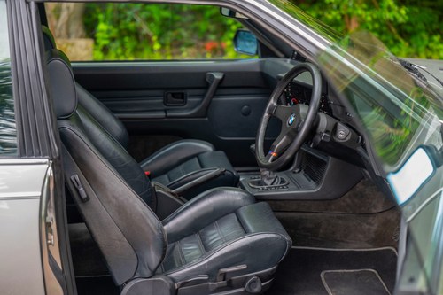 1986 BMW M635CSi zum Verkauf (Bild 39 von 197)