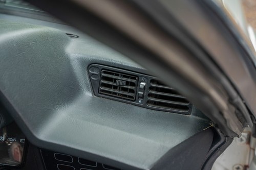 1986 BMW M635CSi zum Verkauf (Bild 105 von 197)