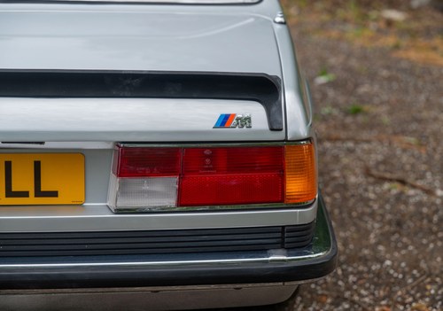 1986 BMW M635CSi zum Verkauf (Bild 143 von 197)