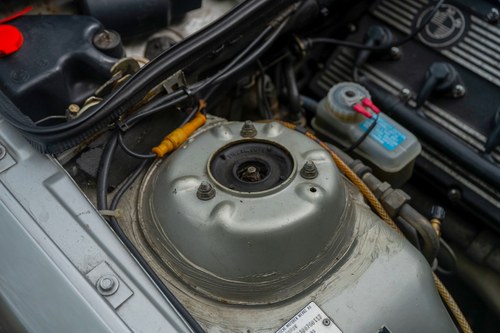 1986 BMW M635CSi zum Verkauf (Bild 171 von 197)