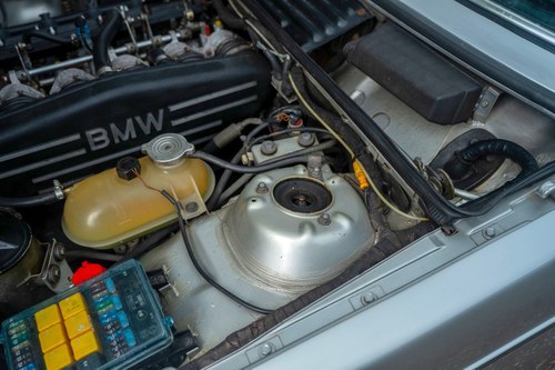 1986 BMW M635CSi zum Verkauf (Bild 173 von 197)