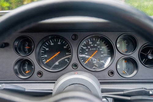 1987 Ford Capri 280 'Brooklands' till salu (bild 66 av 214)