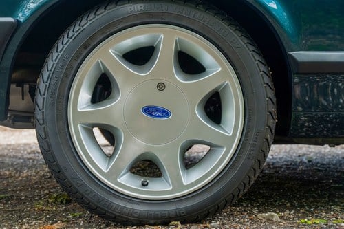 1987 Ford Capri 280 'Brooklands' till salu (bild 35 av 214)