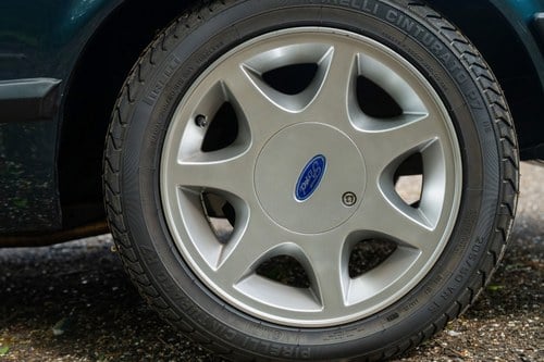 1987 Ford Capri 280 'Brooklands' till salu (bild 36 av 214)