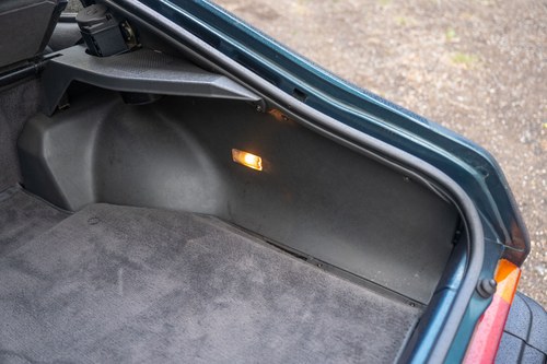1987 Ford Capri 280 'Brooklands' till salu (bild 115 av 214)