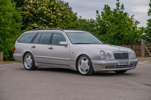 1999 Mercedes-Benz E55 AMG Estate Avantgarde à vendre (picture 3 of 200)