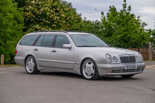 1999 Mercedes-Benz E55 AMG Estate Avantgarde à vendre (picture 4 of 200)