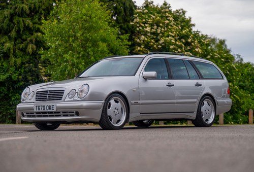 1999 Mercedes-Benz E55 AMG Estate Avantgarde à vendre (picture 7 of 200)