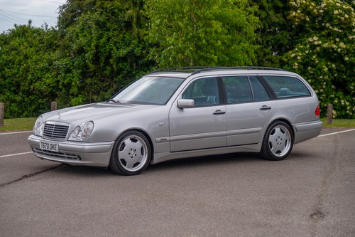 1999 Mercedes-Benz E55 AMG Estate Avantgarde à vendre (picture 10 of 200)