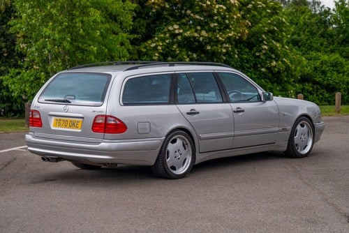 1999 Mercedes-Benz E55 AMG Estate Avantgarde à vendre (picture 11 of 200)