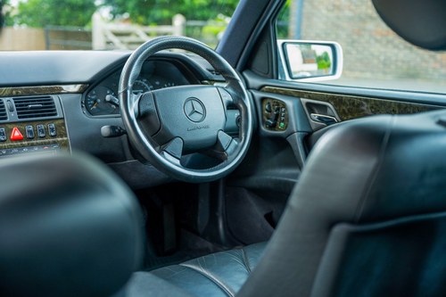 1999 Mercedes-Benz E55 AMG Estate Avantgarde à vendre (picture 52 of 200)