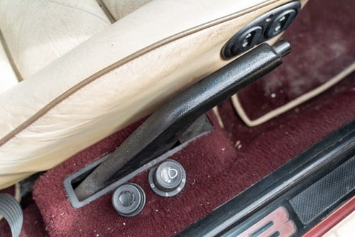 1986 Porsche 928 S2 zum Verkauf (Bild 44 von 114)
