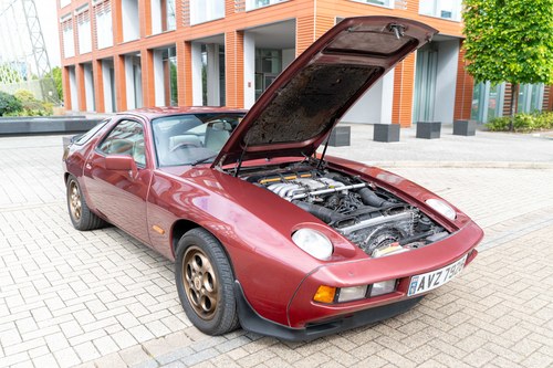 1986 Porsche 928 S2 zum Verkauf (Bild 82 von 114)