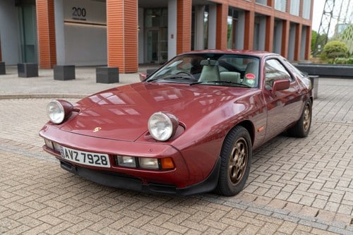 1986 Porsche 928 S2 zum Verkauf (Bild 17 von 114)