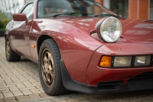 1986 Porsche 928 S2 zum Verkauf (Bild 64 von 114)