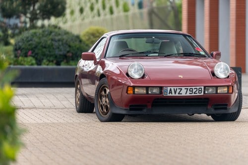 1986 Porsche 928 S2 zum Verkauf (Bild 25 von 114)