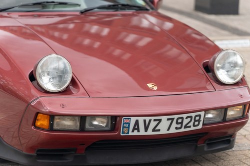 1986 Porsche 928 S2 zum Verkauf (Bild 70 von 114)