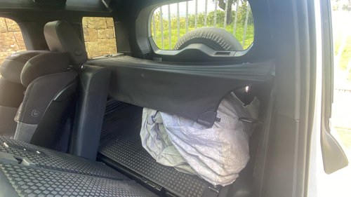 2021 Land Rover Defender 110 D300 For Sale (picture 62 of 134)