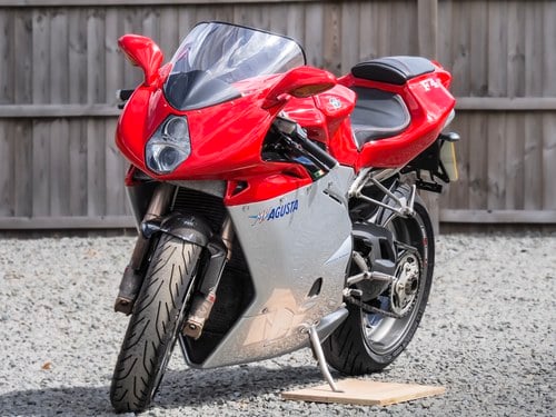 2001 MV Agusta F4 750 S till salu (bild 2 av 90)