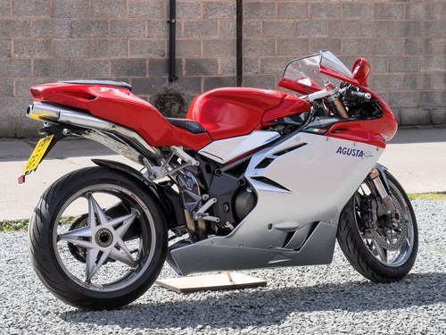 2001 MV Agusta F4 750 S till salu (bild 14 av 90)