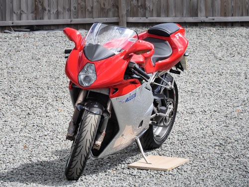 2001 MV Agusta F4 750 S till salu (bild 18 av 90)