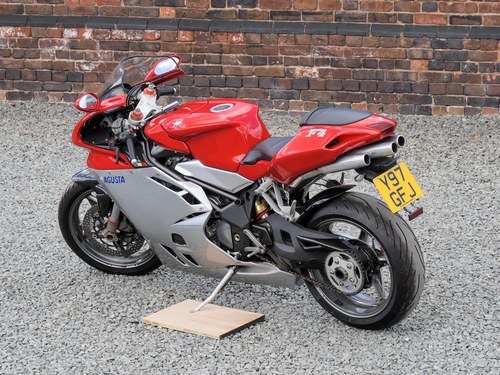 2001 MV Agusta F4 750 S till salu (bild 25 av 90)